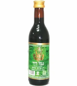 יין ליריקה מורבד 2012 היוצר